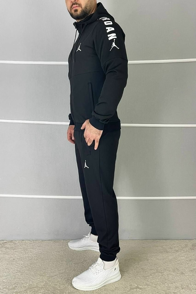 Спортивный костюм 23022078