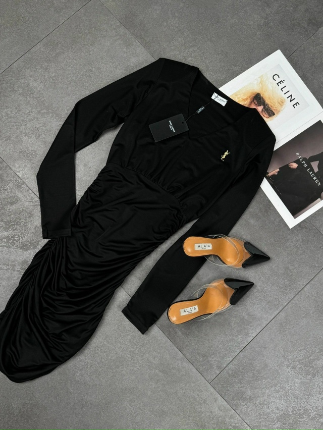 Платье 23024873