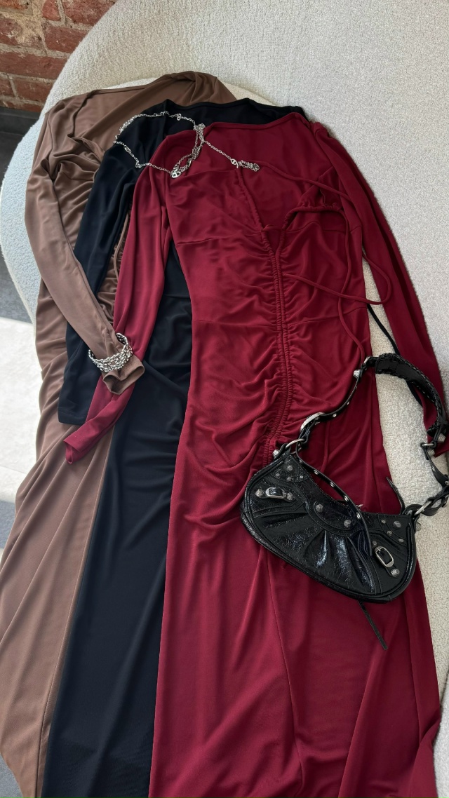 Платье 23024793