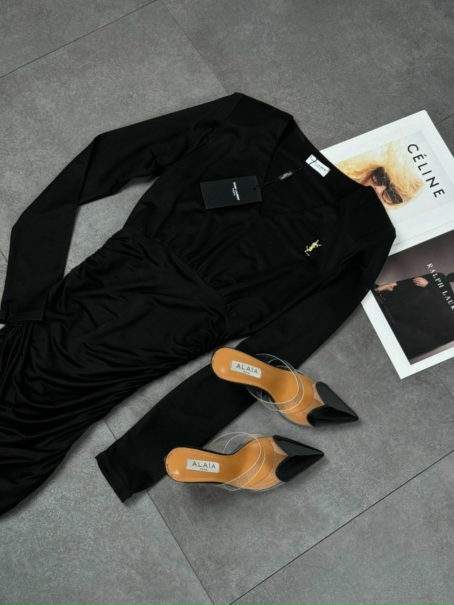 Платье 23024873