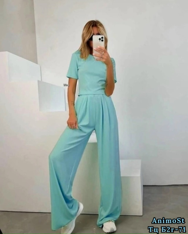 Спортивный костюм 23026097