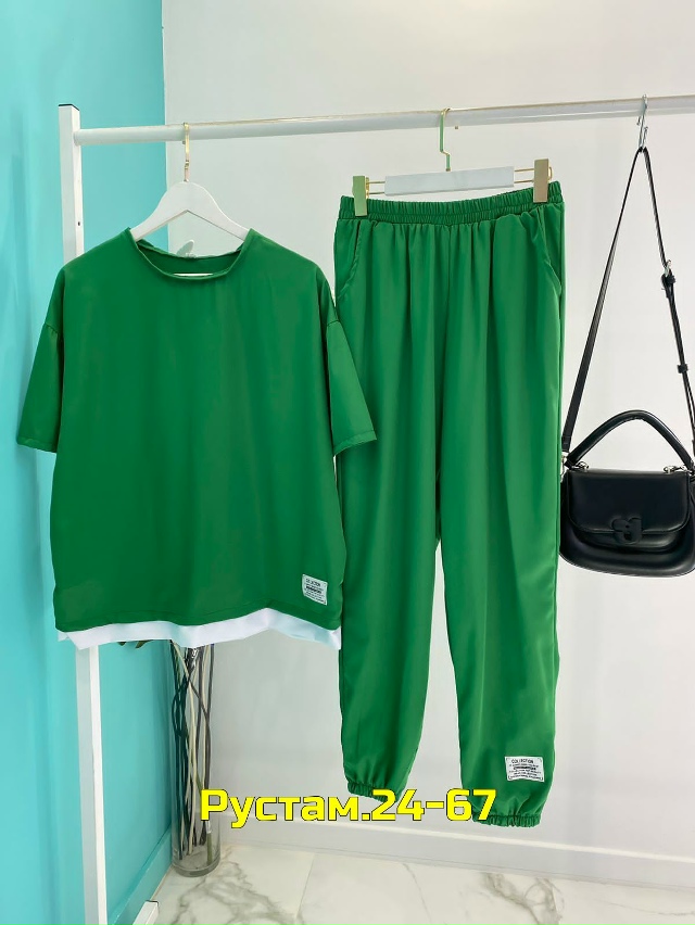 Спортивный костюм 23026451