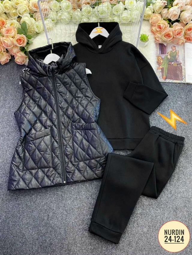 Спортивный костюм 23027875