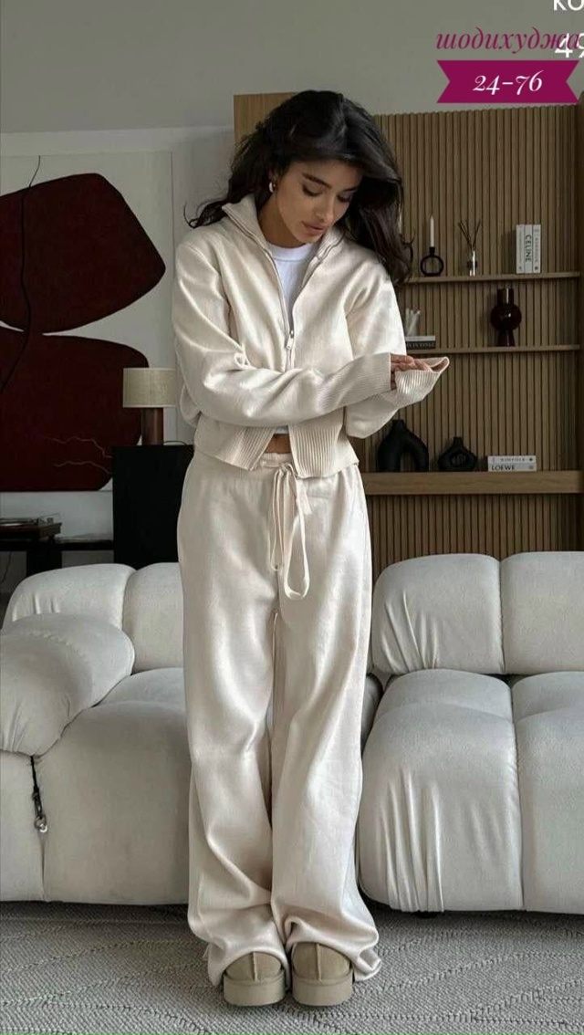 Костюм 23026588