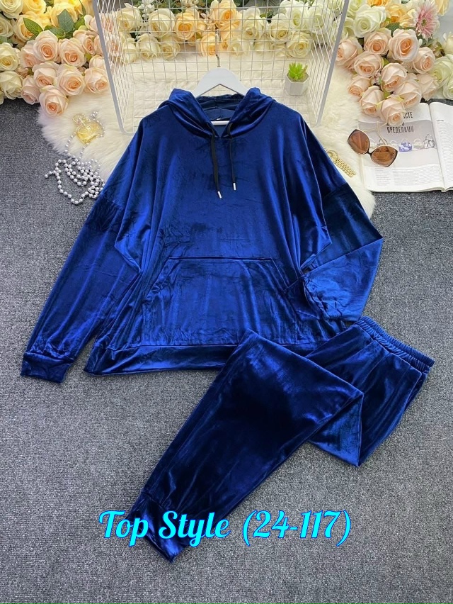 Спортивный костюм 23027627