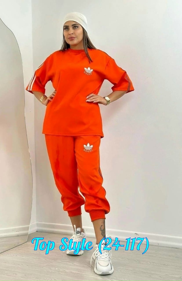 Спортивный костюм 23027621