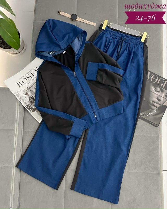 Спортивный костюм 23027171