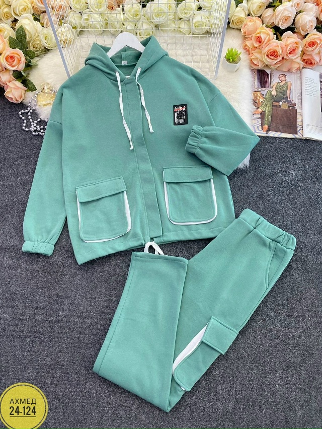 Спортивный костюм 23028123