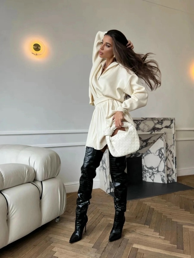 Костюм 23030061