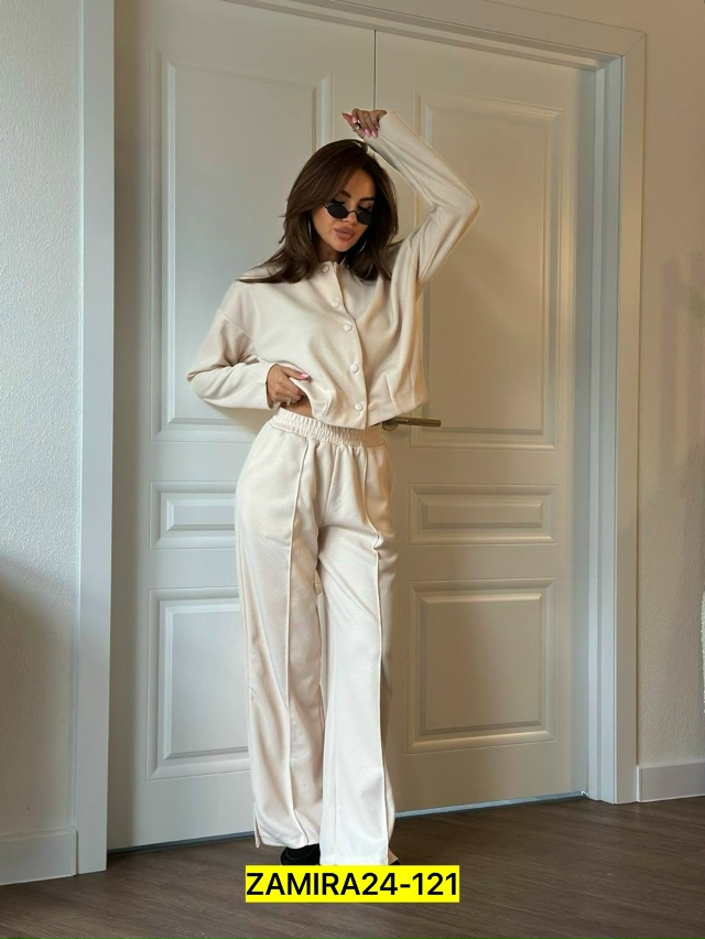 Костюм 23032540