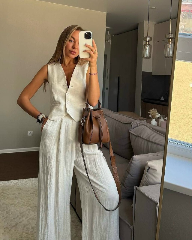 Костюм 23035101