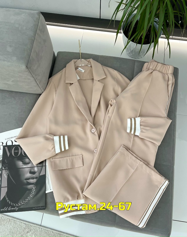 Костюм 23039491