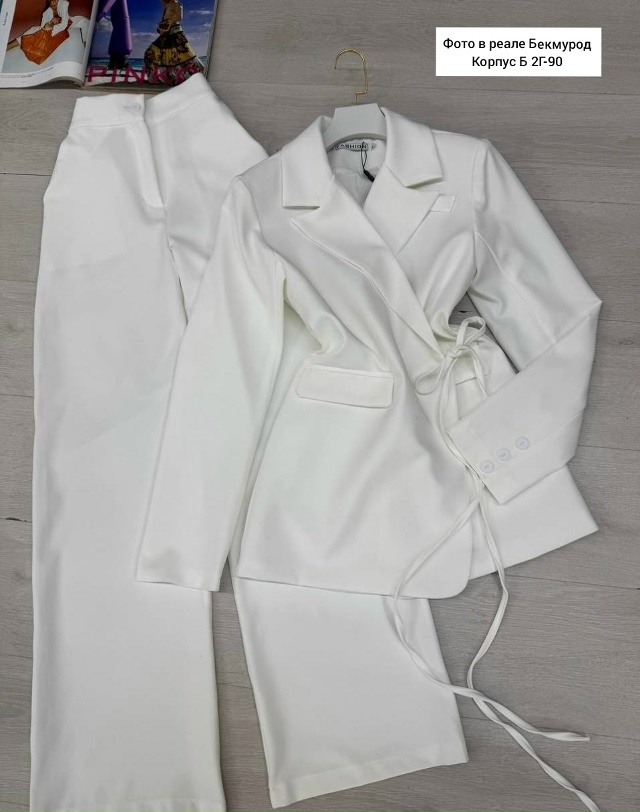 Спортивный костюм 23039292