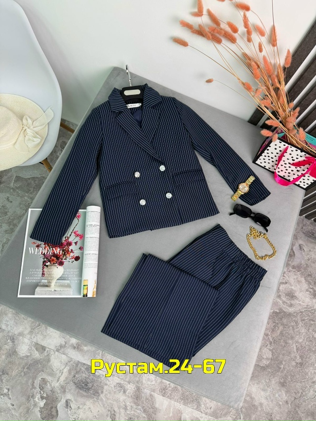 Костюм 23039489