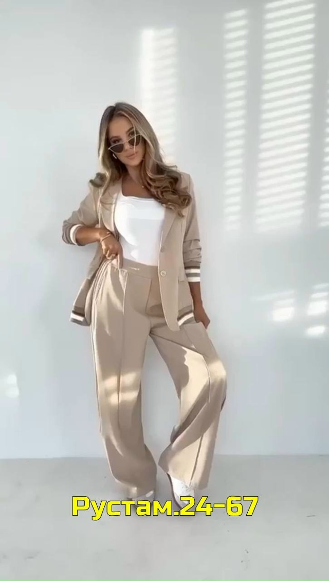 Костюм 23039491