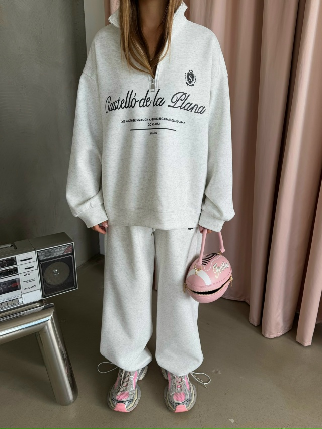 Спортивный костюм 23039703