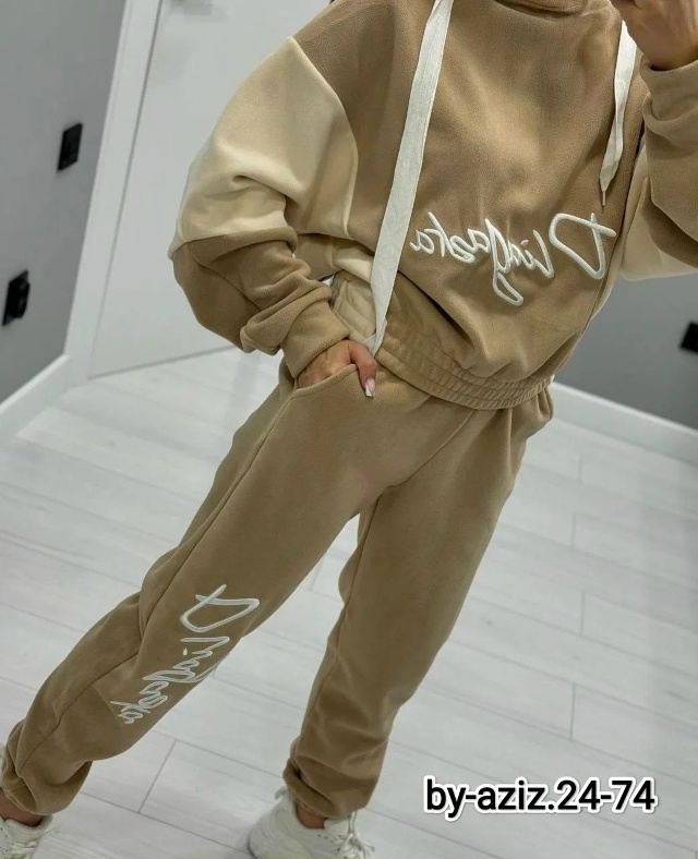 Костюм 23040552