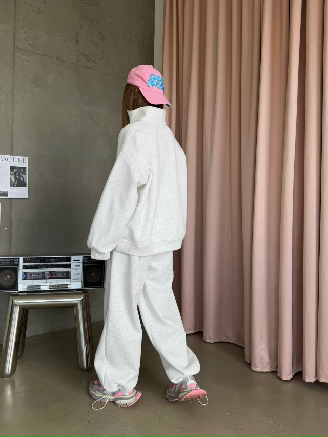 Спортивный костюм 23039703