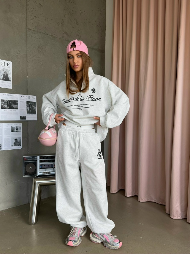 Спортивный костюм 23039703