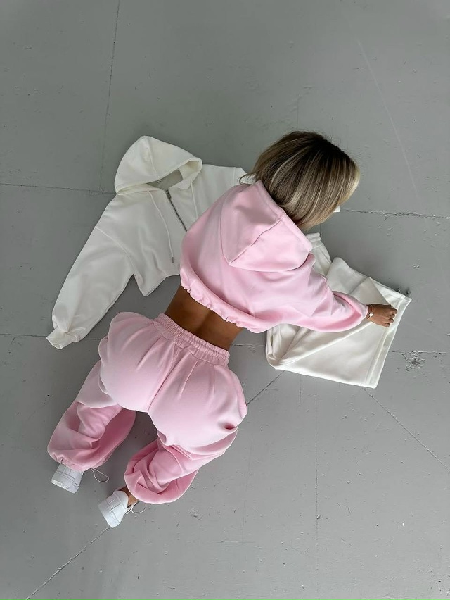 Костюм 23045257