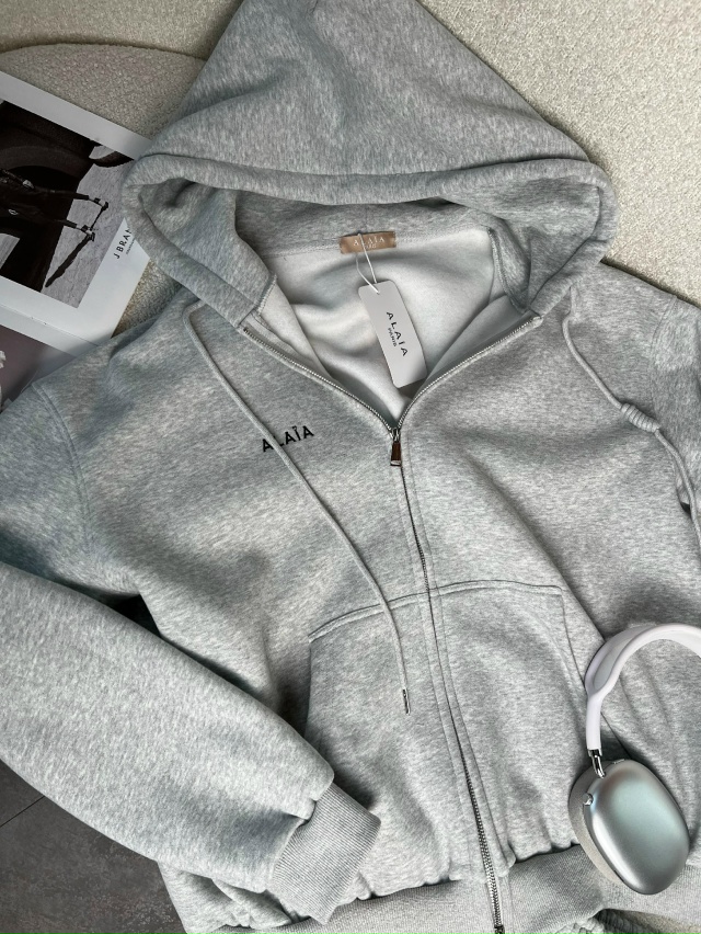 Костюм 23047525