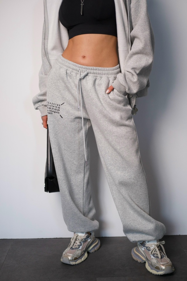 Костюм 23047524