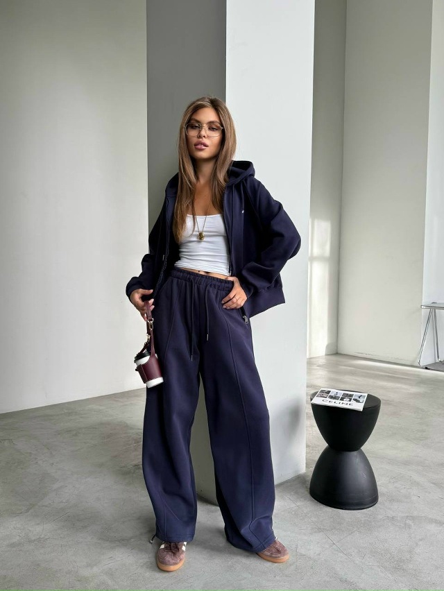 Спортивный костюм 23048799