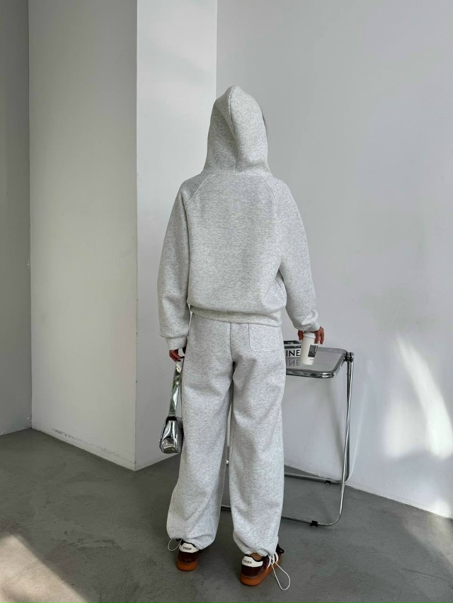 Спортивный костюм 23048800