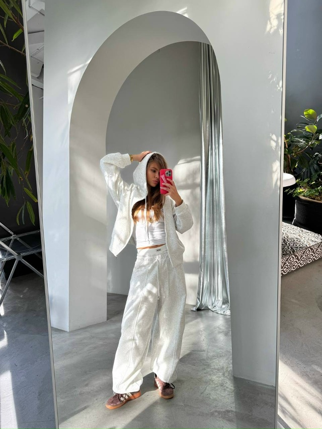 Спортивный костюм 23048800