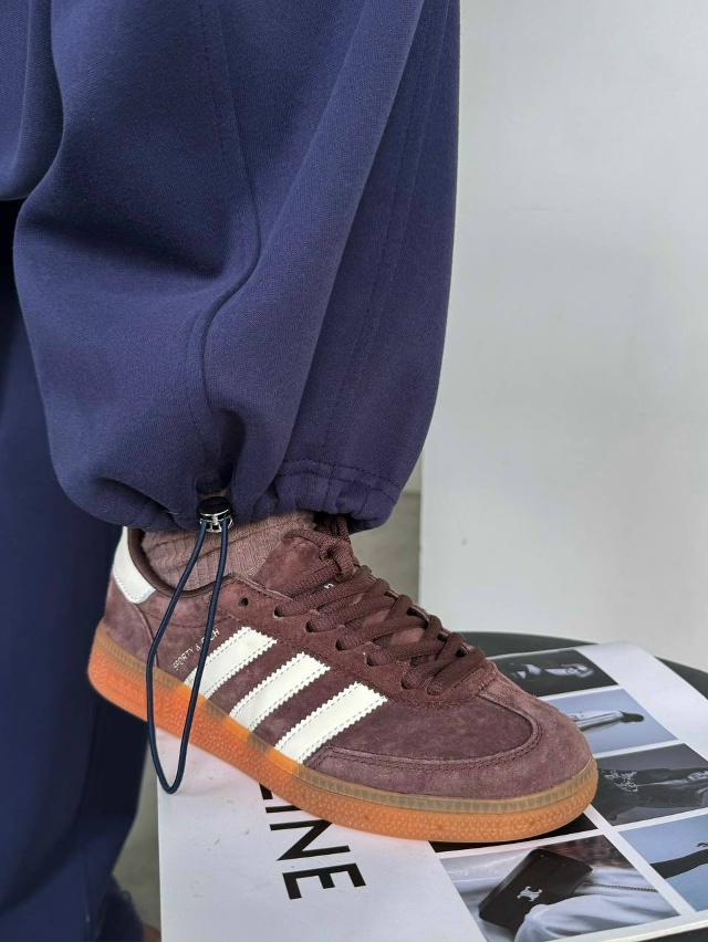 Спортивный костюм 23048799