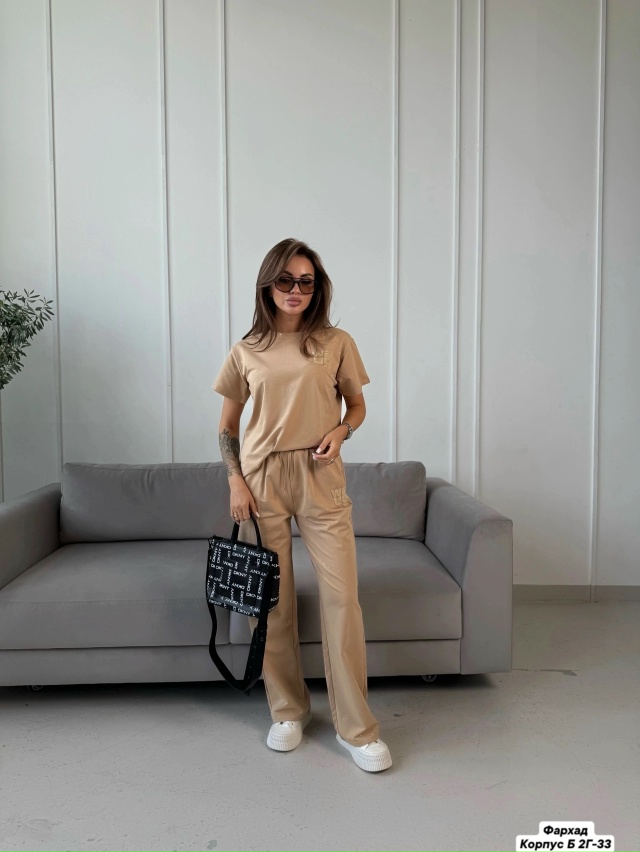 Костюм 23049027