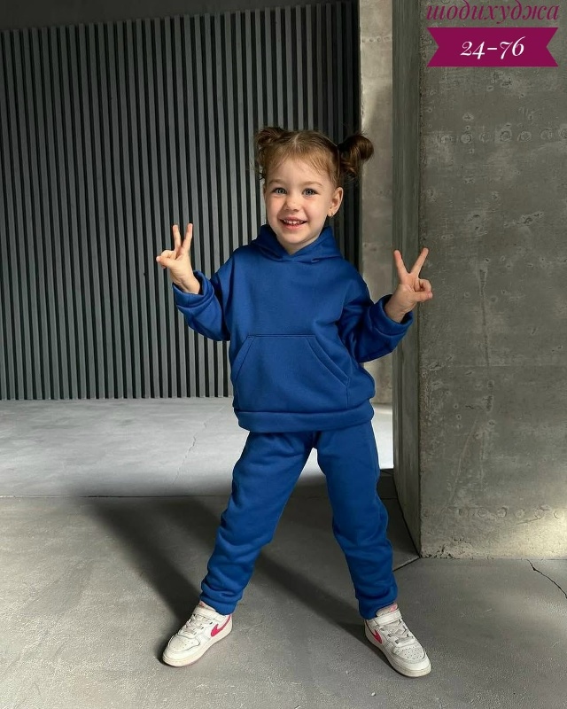 Спортивный костюм 23049486