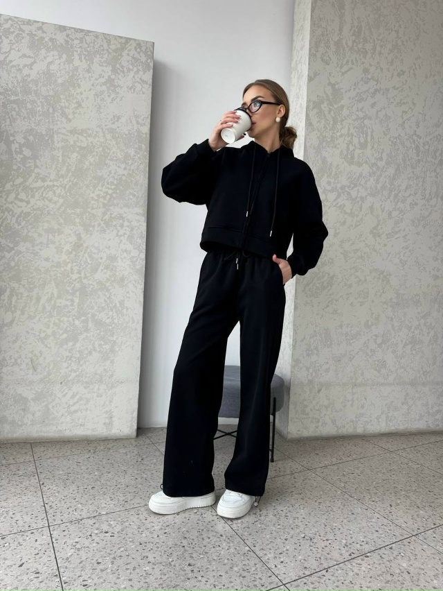 Спортивный костюм 23052425