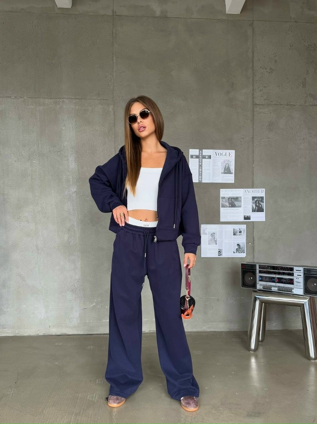 Спортивный костюм 23052422