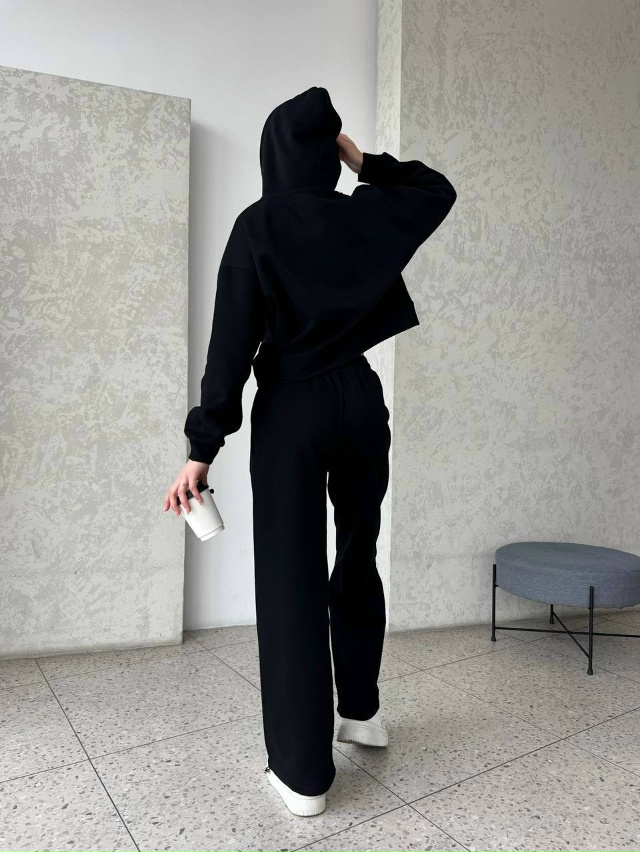 Спортивный костюм 23052425