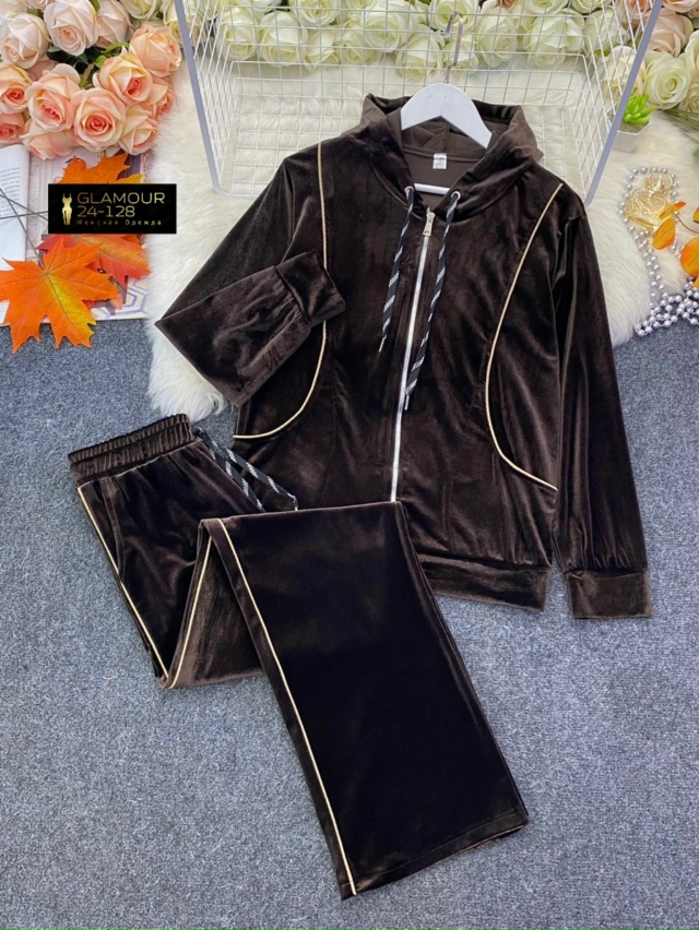 Спортивный костюм 23053215