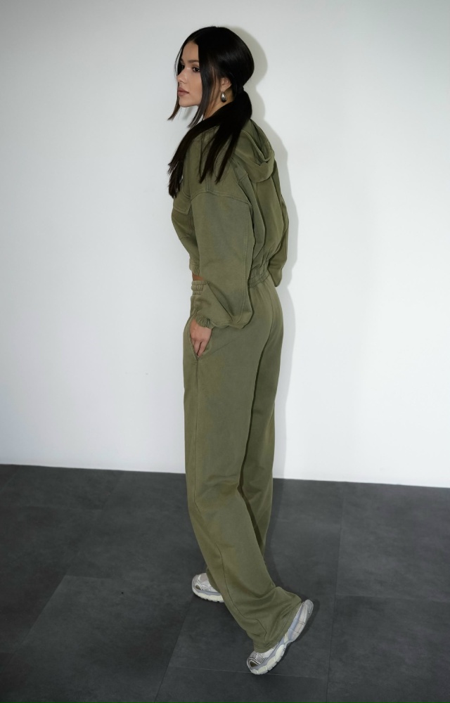 Спортивный костюм 23055039