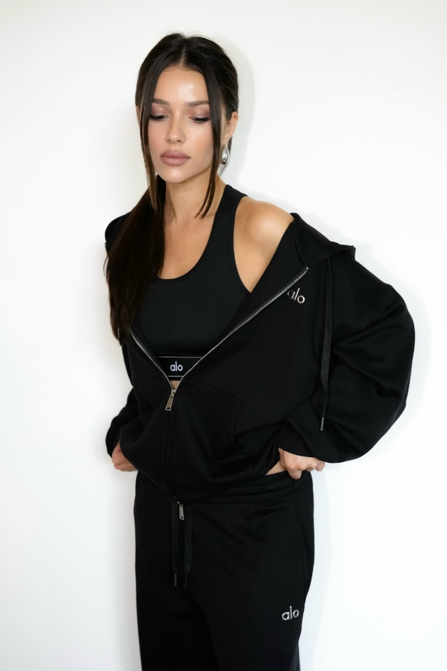 Спортивный костюм 23055042