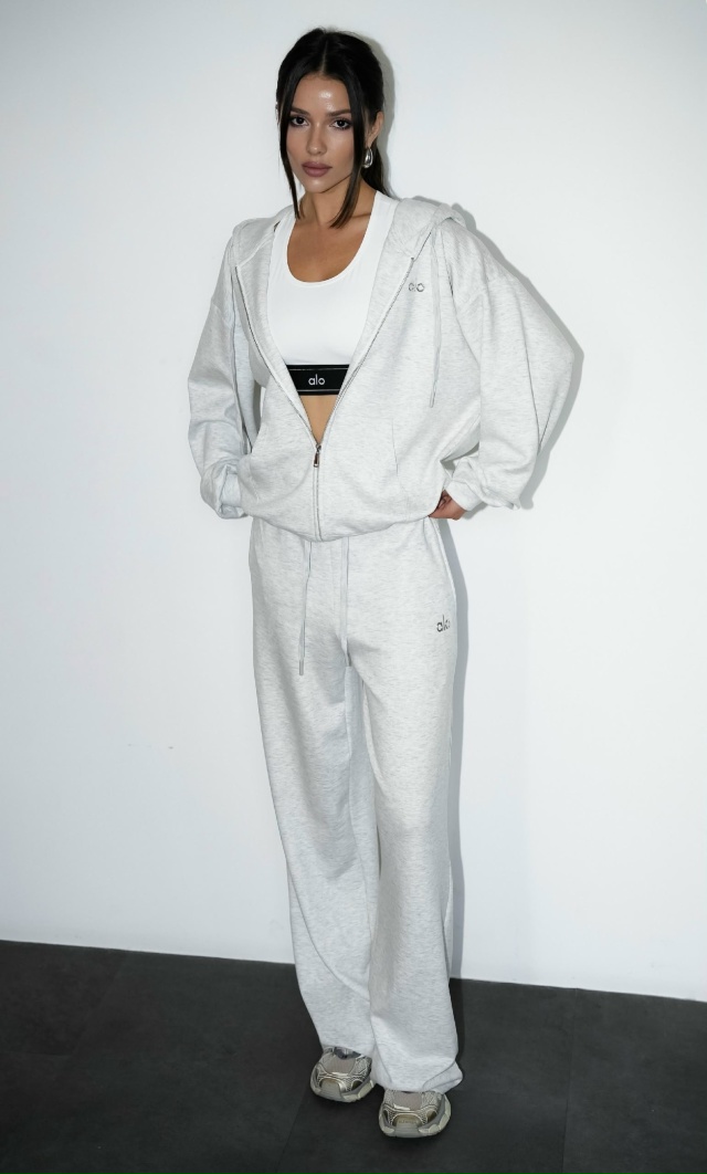 Спортивный костюм 23055046