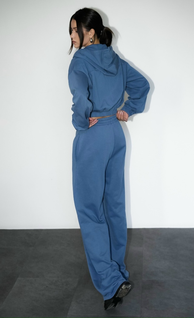 Спортивный костюм 23055032