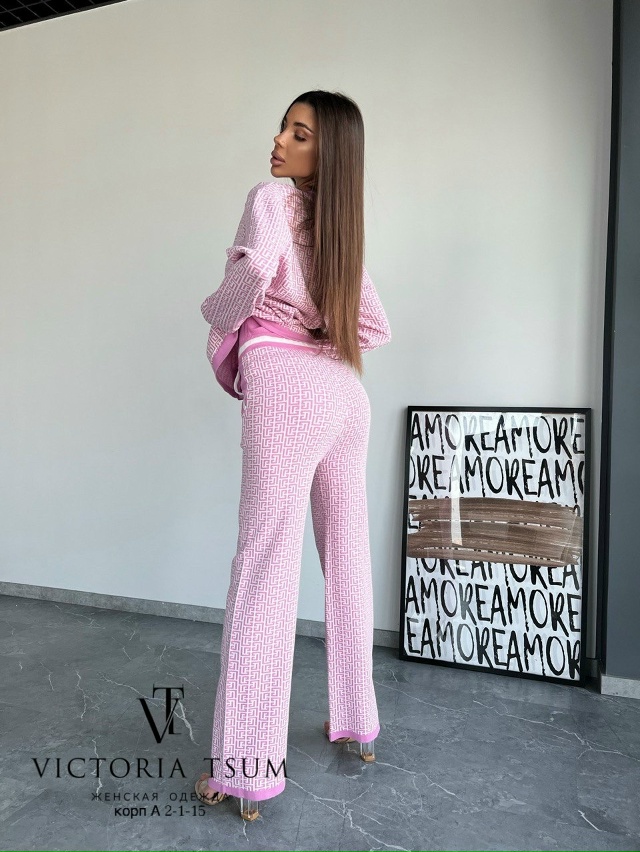 Костюм 23054370