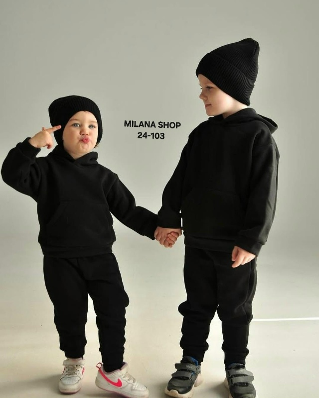 Спортивный костюм 23058402