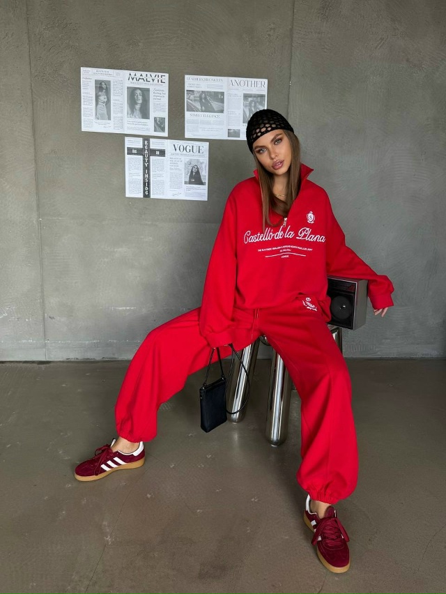 Спортивный костюм 23060844