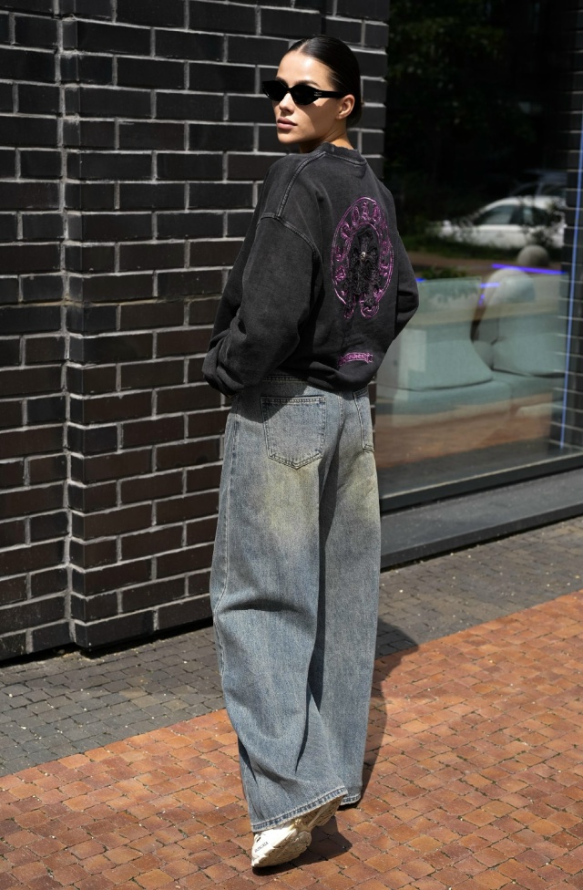 Джинсы 23061171