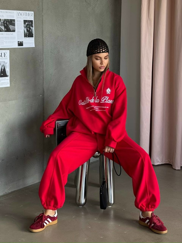 Спортивный костюм 23060844