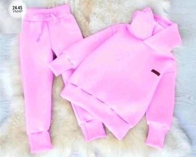 Спортивный костюм 23060562