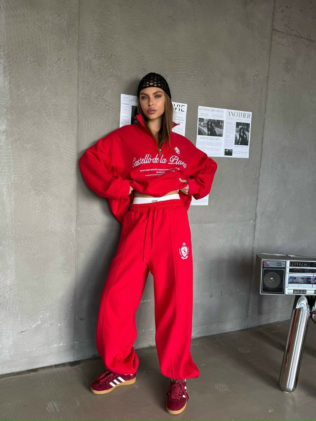 Спортивный костюм 23060844