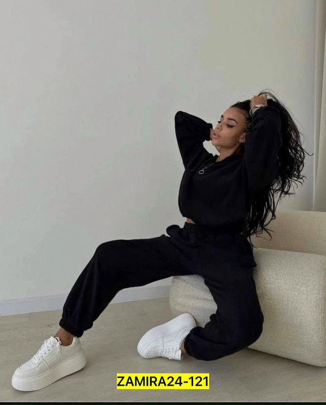 Спортивный костюм 23060770