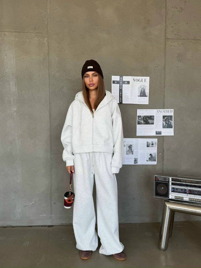 Спортивный костюм 23066430