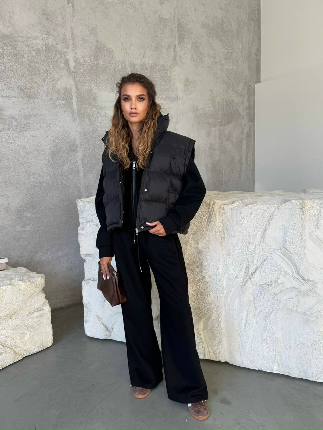 Спортивный костюм 23066426